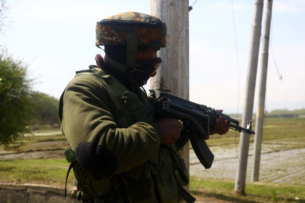 The Weekend Leader - 2nd gunfight breaks out in J&K's Shopian